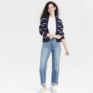 Universal Thread High Rise Boyfriend Button Fly Straight Leg Jeans 8 Regular